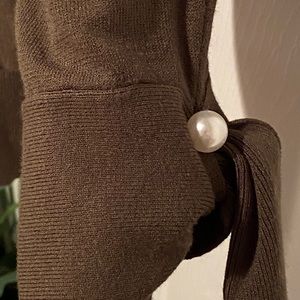 NY&Company Moss Green casual Dollman style top